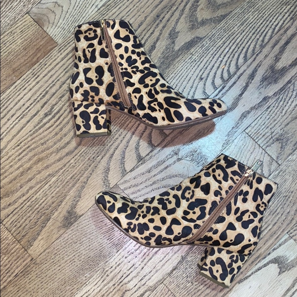 Steve Madden Leopard Print Booties 8.5 - image 1